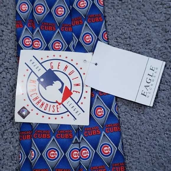 Chicago Cubs PatternTie - Picture 3 of 6